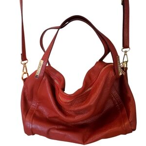 VTG Roberto Uggari Elegant Red Leather Hobo Crossbody  Bag with Gold Hardware